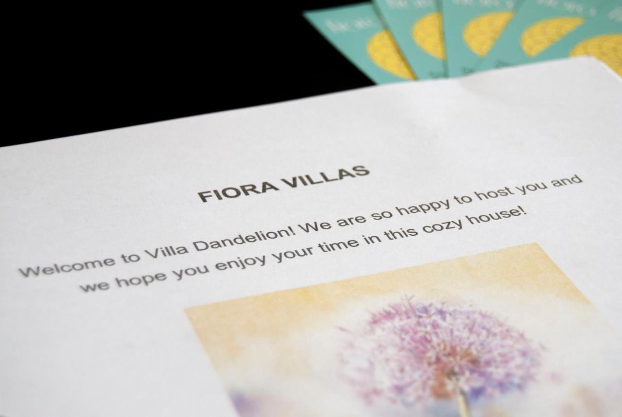 Fiora Villas ตราเปซากิ ภายนอก รูปภาพ